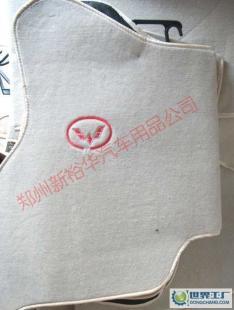 汽車內(nèi)飾用品腳墊選購指南 規(guī)格、材質(zhì)與汽摩配件市場(chǎng)解析